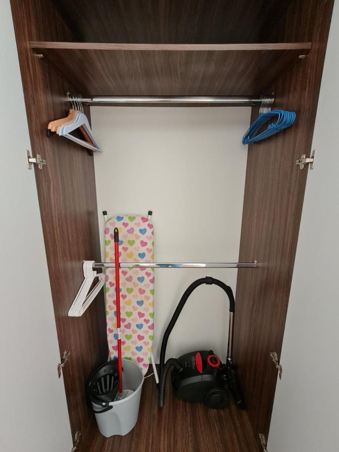 Downtown Central University Apartament - Cal1 بوخارست المظهر الخارجي الصورة