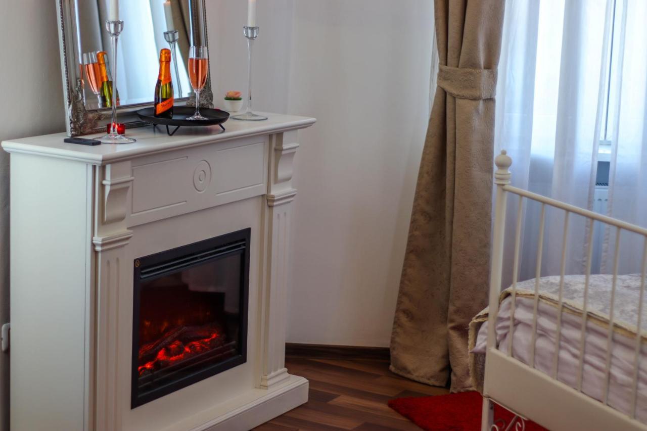 Downtown Central University Apartament - Cal1 بوخارست المظهر الخارجي الصورة