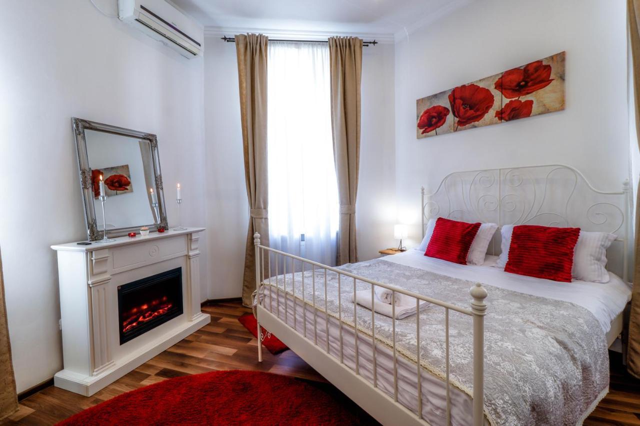 Downtown Central University Apartament - Cal1 بوخارست المظهر الخارجي الصورة